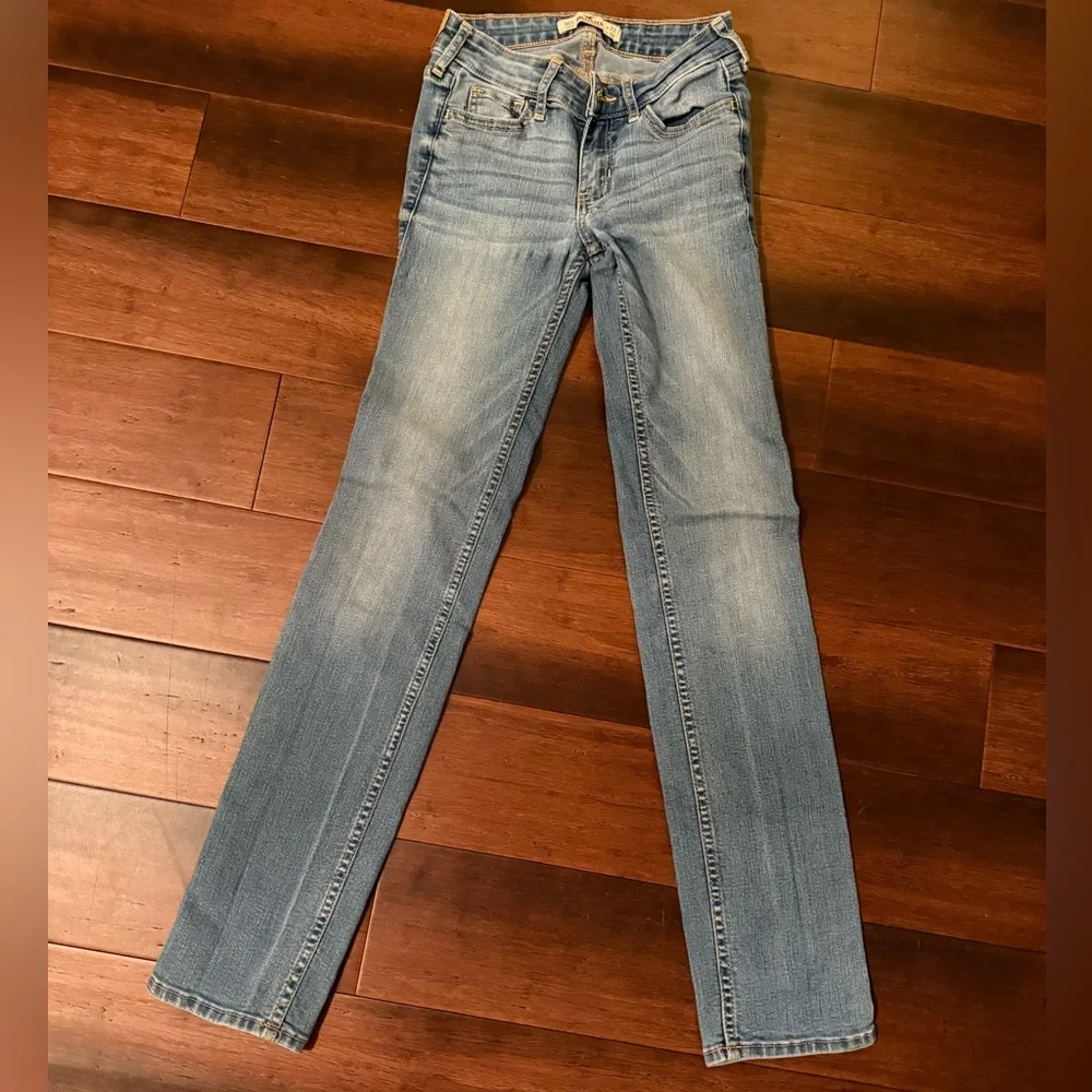 Hollister Light Blue Denim Jeans - Picture 1 of 3